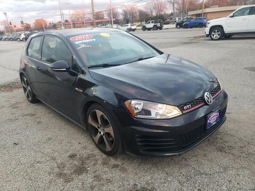 2015 Volkswagen Golf GTI 2.0T SE 2-Door