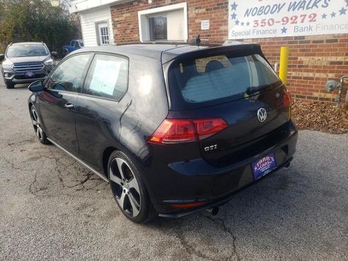 2015 Volkswagen Golf GTI 2.0T SE 2-Door