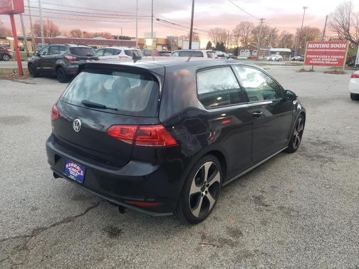 2015 Volkswagen Golf GTI 2.0T SE 2-Door