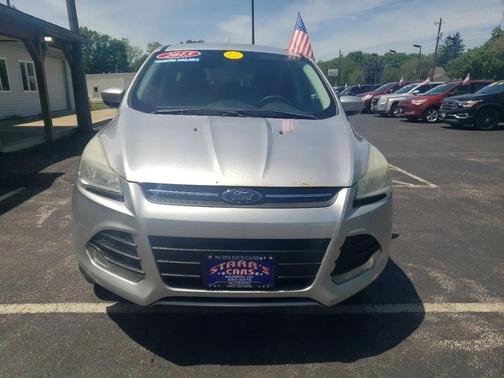 Silver 2013 Ford Escape SE