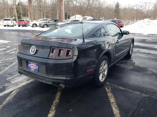 2014 Ford Mustang V6