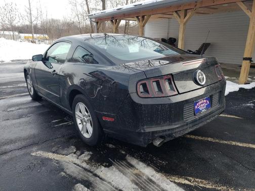 2014 Ford Mustang V6