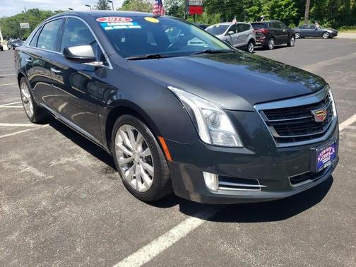 Black 2016 Cadillac XTS Luxury