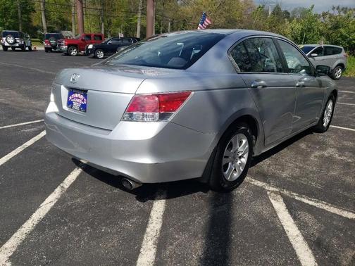 Silver 2008 Honda Accord LX-P