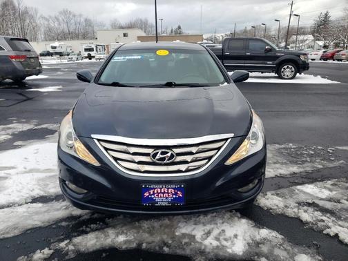 2013 Hyundai SONATA SE