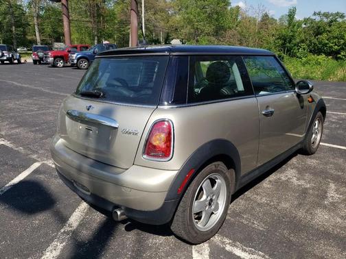 Silver 2009 MINI Cooper Base
