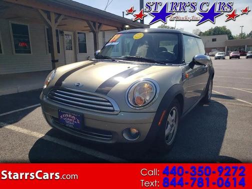 Silver 2009 MINI Cooper Base