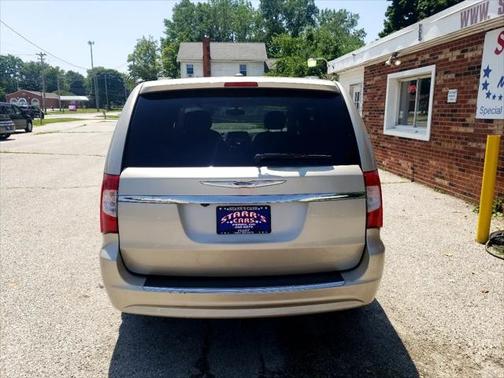 2015 Chrysler Town & Country Touring