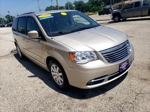 2015 Chrysler Town & Country Touring