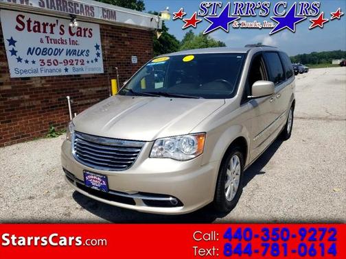 2015 Chrysler Town & Country Touring