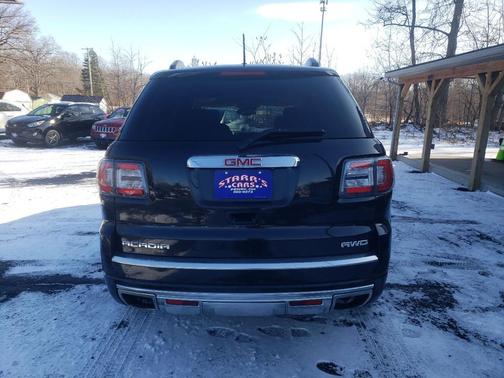 2015 GMC Acadia Denali