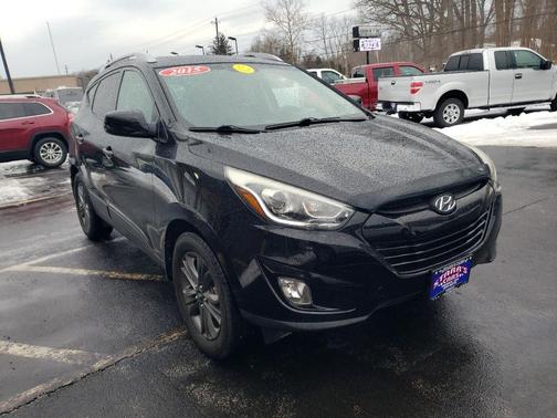 2015 Hyundai TUCSON SE