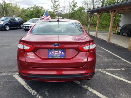 Maroon 2016 Ford Fusion SE