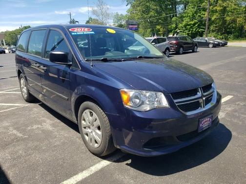 Blue 2016 Dodge Grand Caravan AVP/SE