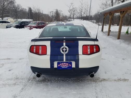 2012 Ford Mustang V6