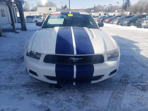 2012 Ford Mustang V6