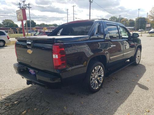2013 Chevrolet Avalanche LTZ