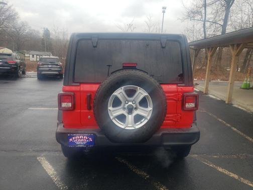 2018 Jeep Wrangler Unlimited Sport