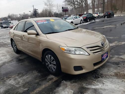 2010 Toyota Camry LE