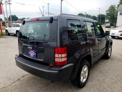 2010 Jeep Liberty Sport