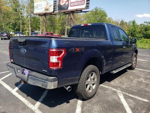 Blue 2018 Ford F-150 XLT
