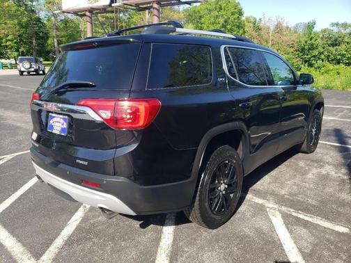 Black 2018 GMC Acadia SLT-1