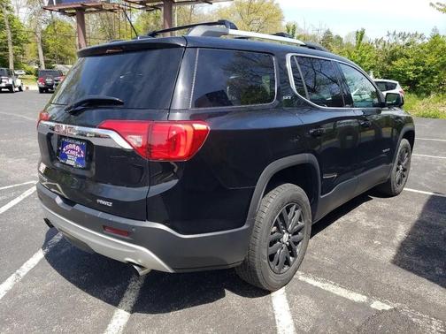 Black 2018 GMC Acadia SLT-1