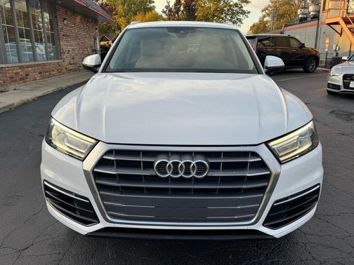 2018 Audi Q5 2.0 TFSI Tech Premium