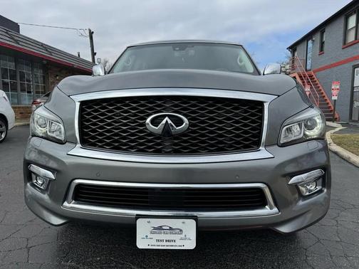 2017 INFINITI QX80 Base