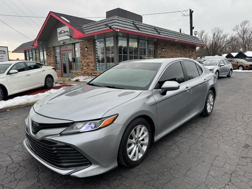 2020 Toyota Camry LE