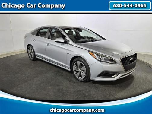 2017 Hyundai SONATA Hybrid SE