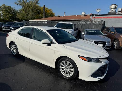 2019 Toyota Camry XLE