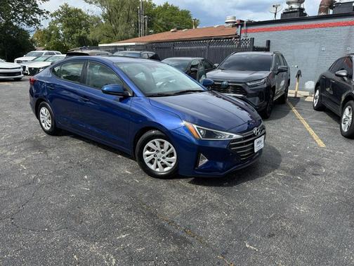 2020 Hyundai ELANTRA SE