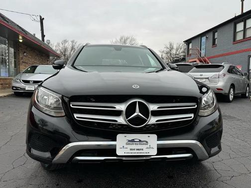 2017 Mercedes-Benz GLC 300 4MATIC