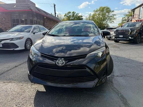 Black Sand Pearl 2017 Toyota Corolla LE