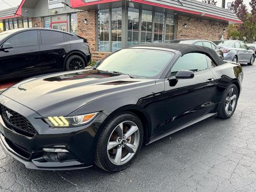 2016 Ford Mustang V6
