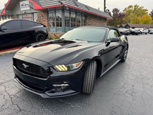 2016 Ford Mustang V6