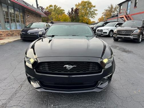 2016 Ford Mustang V6