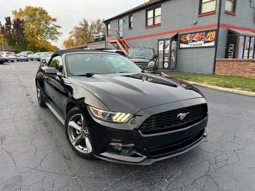 2016 Ford Mustang V6