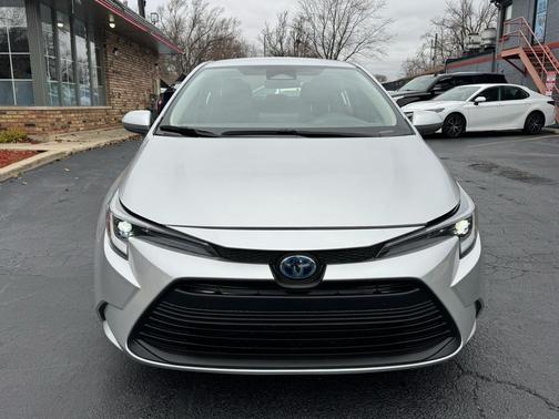 2023 Toyota Corolla Hybrid LE