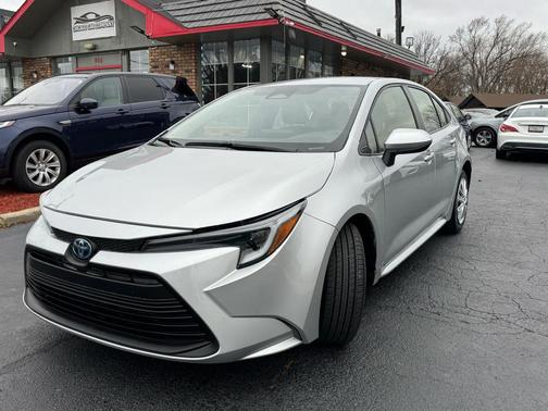 2023 Toyota Corolla Hybrid LE