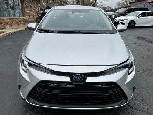 2023 Toyota Corolla Hybrid LE