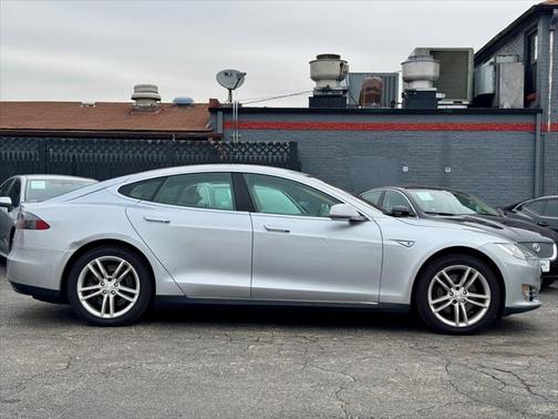 2014 Tesla Model S 85