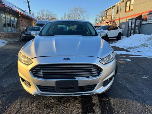 2013 Ford Fusion Hybrid SE Hybrid