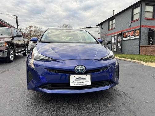 2018 Toyota Prius Three Touring