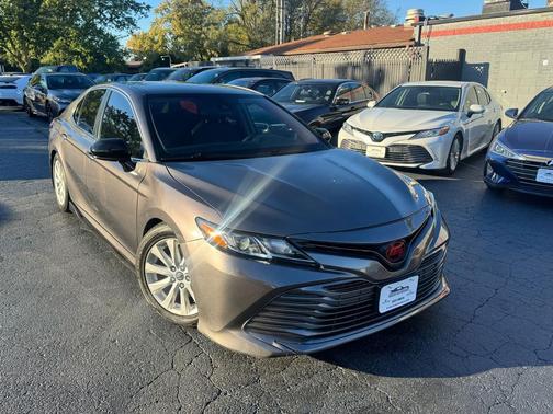 2019 Toyota Camry XLE