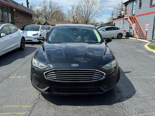 2019 Ford Fusion Hybrid SE