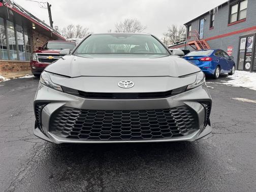 2025 Toyota Camry XLE