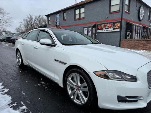 2017 Jaguar XJ XJL Portfolio