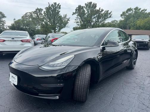2019 Tesla Model 3 Mid Range